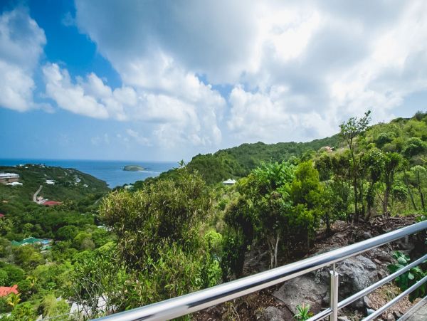 St. Barts Home 985577