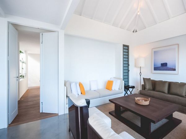 St. Barts Home 985577