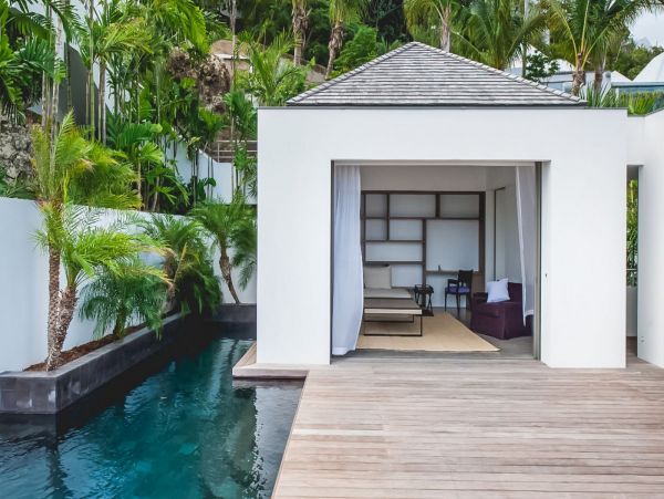 St. Barts Home 985577