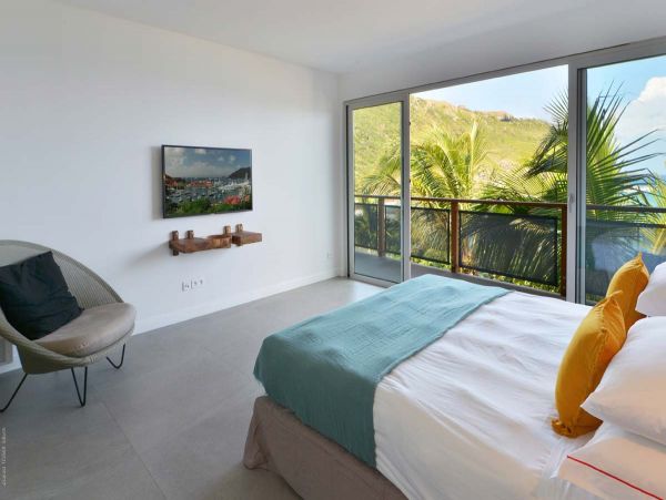 St. Barts Home 985579