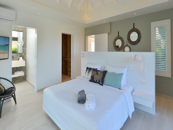 St. Barts Home 985580