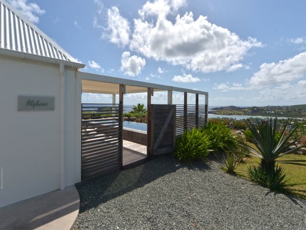 St. Barts Home 985581