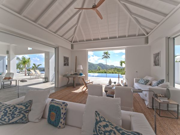 St. Barts Home 985582