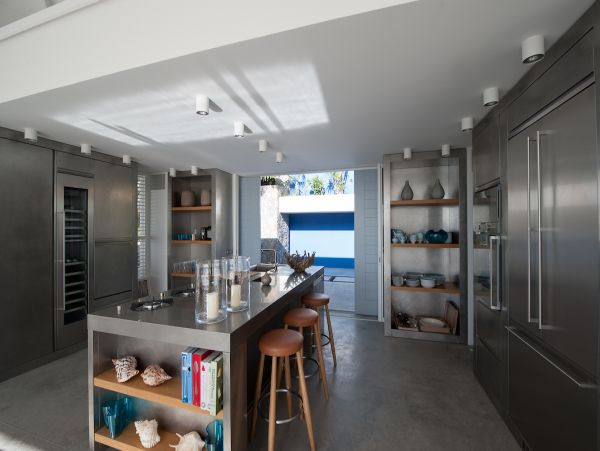 St. Barts Home 985582