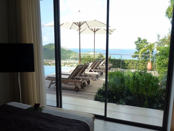 St. Barts Home 985583