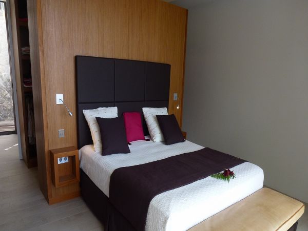 St. Barts Home 985583