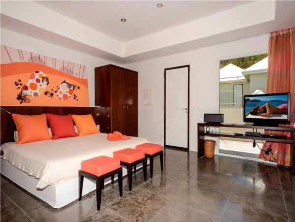 St. Barts Home 985585