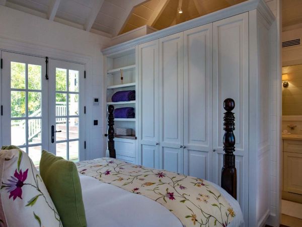 St. Barts Home 985586
