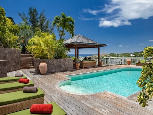 St. Barts Home 985586