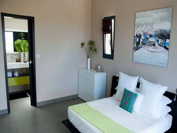 St. Barts Home 985587