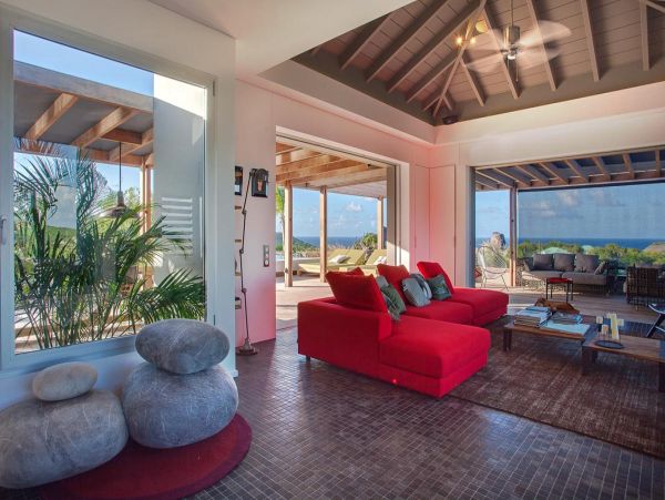 St. Barts Home 985588