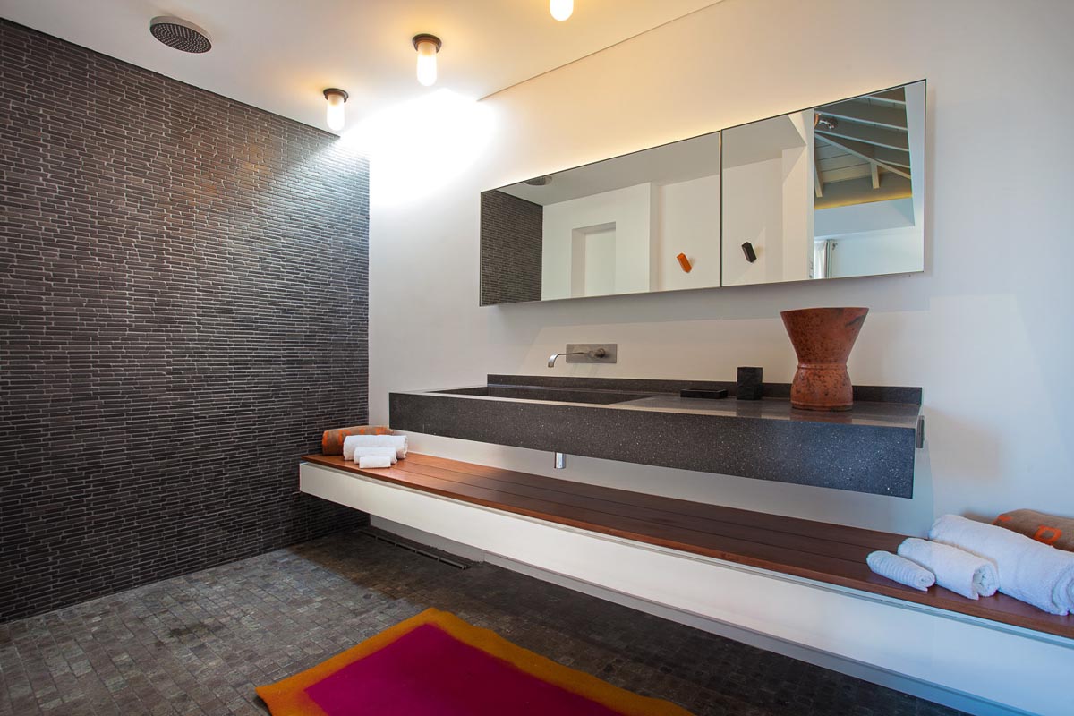 St. Barts Home 985588