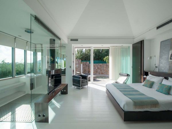 St. Barts Home 985589