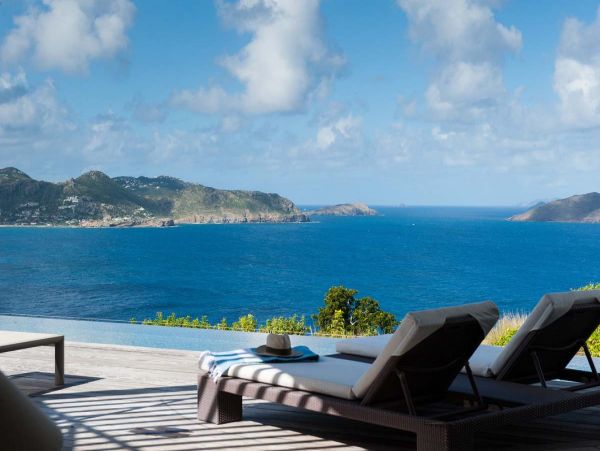 St. Barts Home 985589