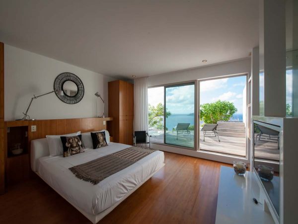 St. Barts Home 985589