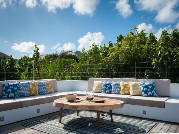 St. Barts Home 985589