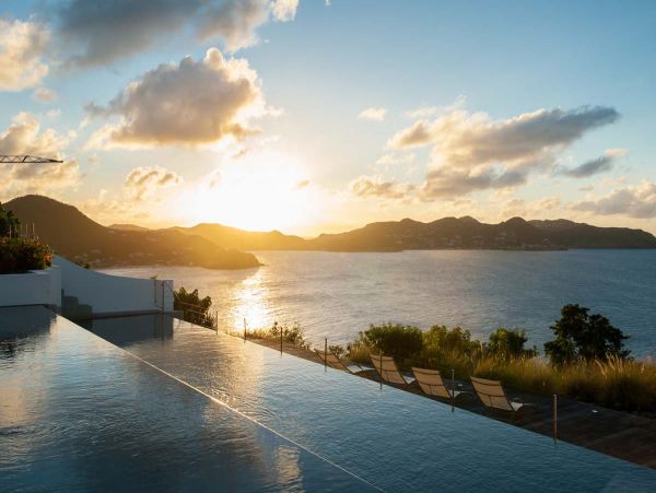 St. Barts Home 985589
