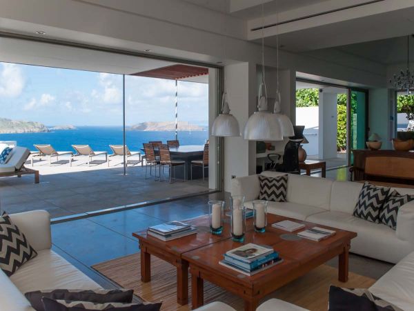 St. Barts Home 985589