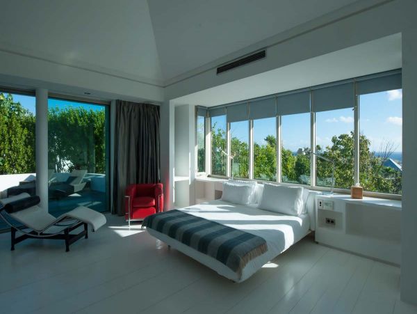 St. Barts Home 985589