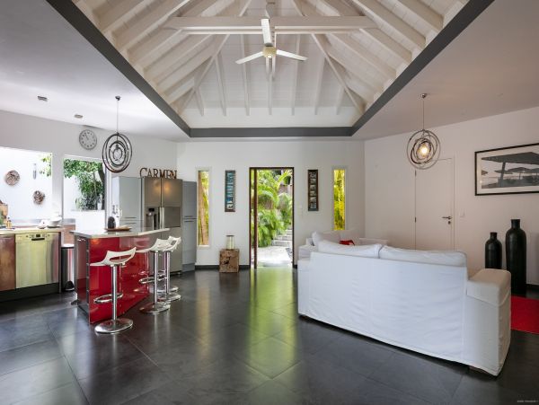 St. Barts Home 985592