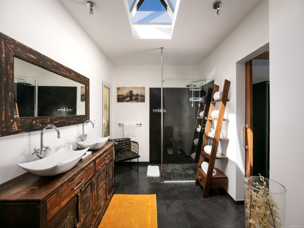 St. Barts Home 985592
