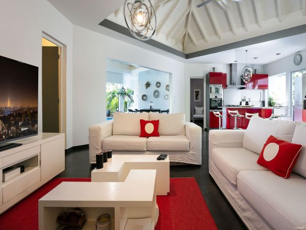 St. Barts Home 985592