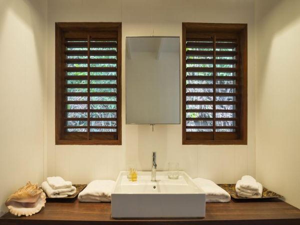 St. Barts Home 985593