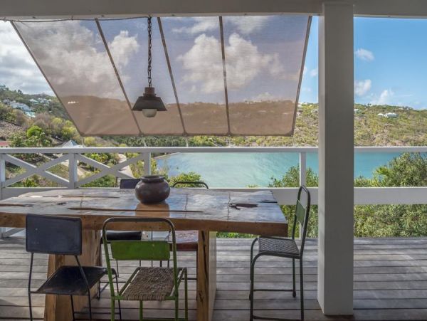 St. Barts Home 985593
