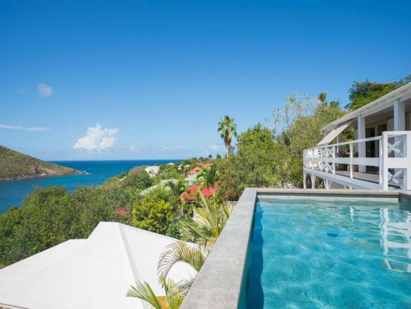 St. Barts Home 985593