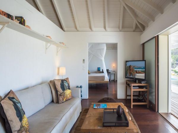 St. Barts Home 985593