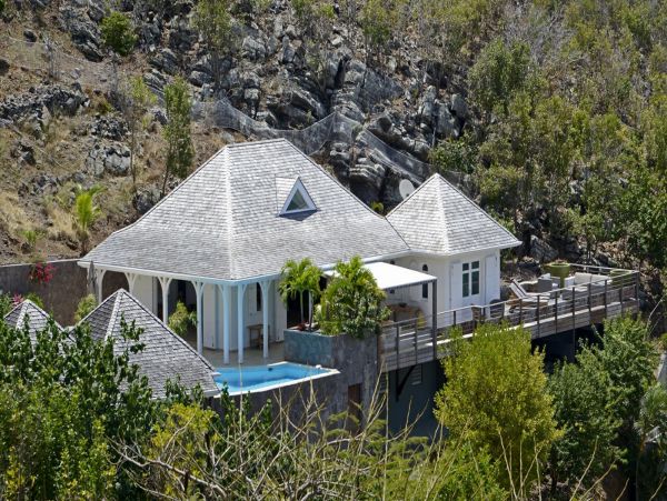 St. Barts Home 985594