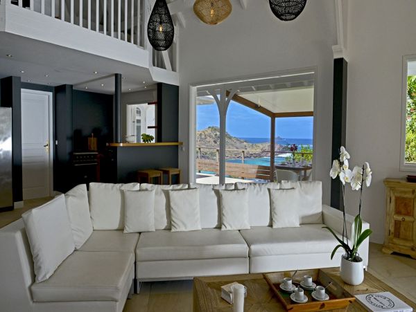 St. Barts Home 985594