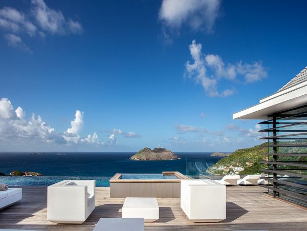 St. Barts Home 985595