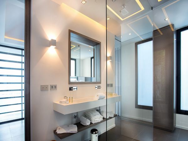 St. Barts Home 985595