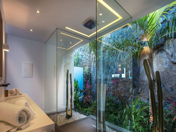 St. Barts Home 985595