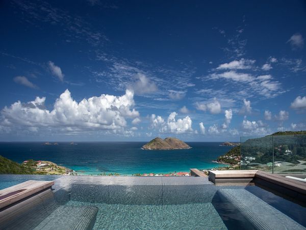 St. Barts Home 985595