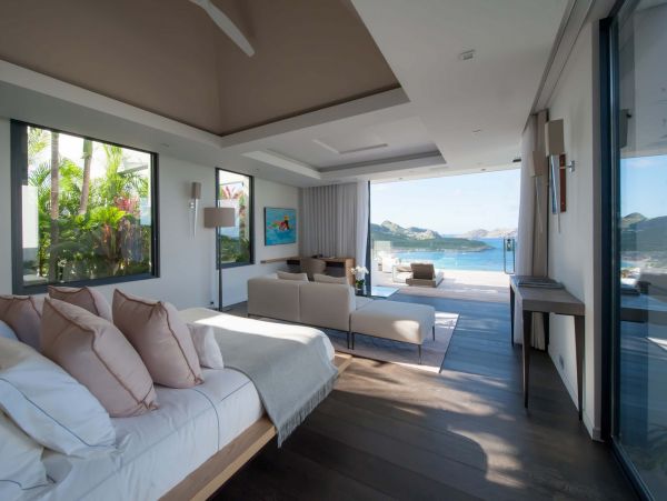 St. Barts Home 985596