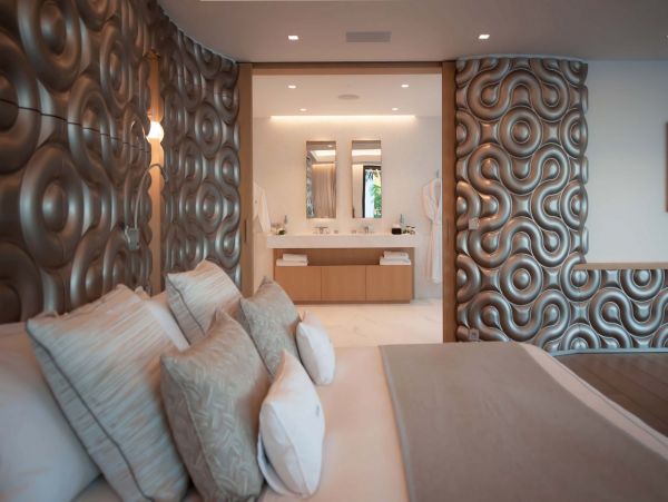 St. Barts Home 985596