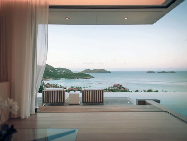 St. Barts Home 985596