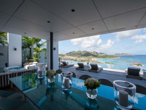 St. Barts Home 985596