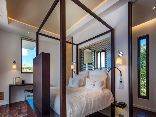 St. Barts Home 985597