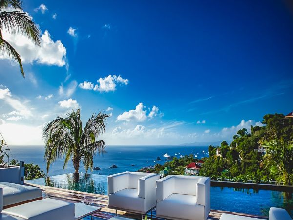 St. Barts Home 985597