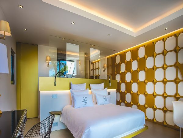 St. Barts Home 985597