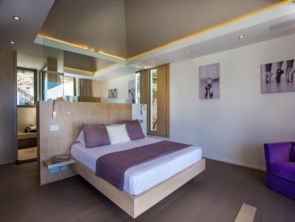 St. Barts Home 985598