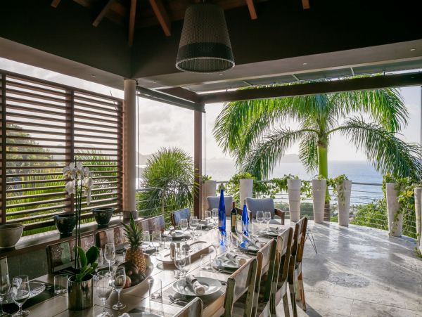 St. Barts Home 985599