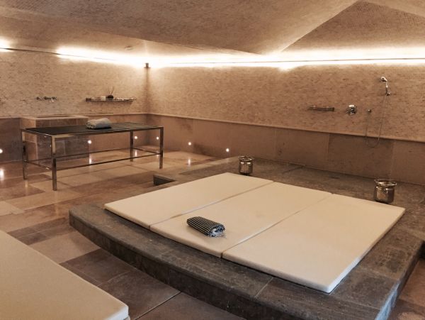 St. Barts Home 985599
