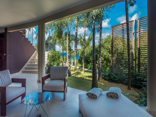 St. Barts Home 985599