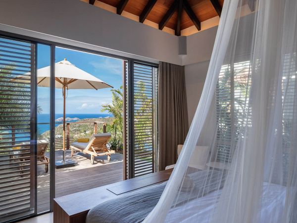 St. Barts Home 985600