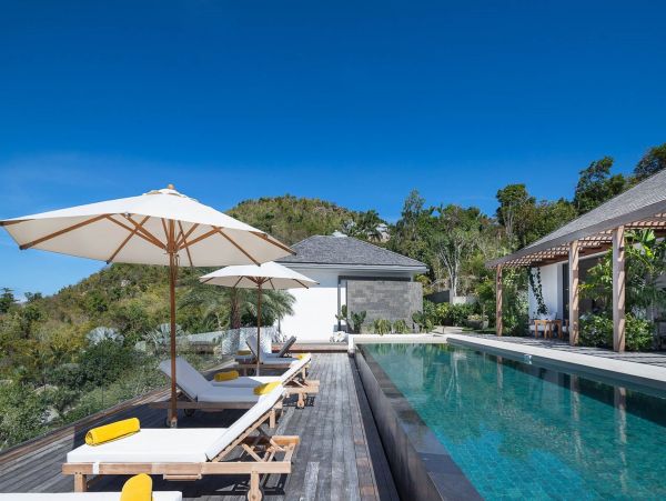 St. Barts Home 985600