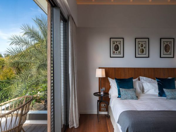 St. Barts Home 985600